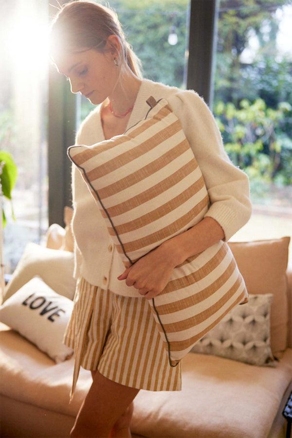 zusss linnen short off white / taupe