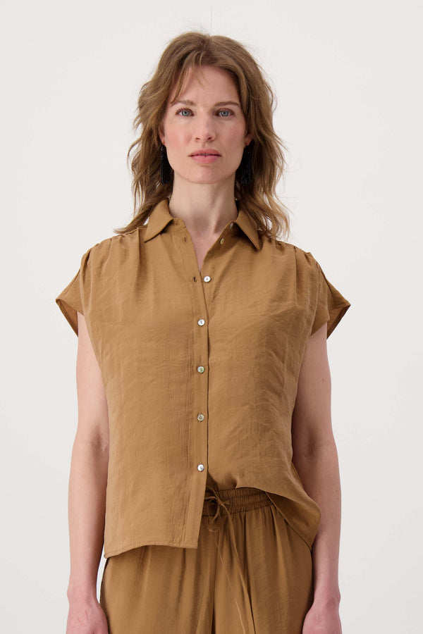 Zusss Modal Blouse Mouwloos Camel