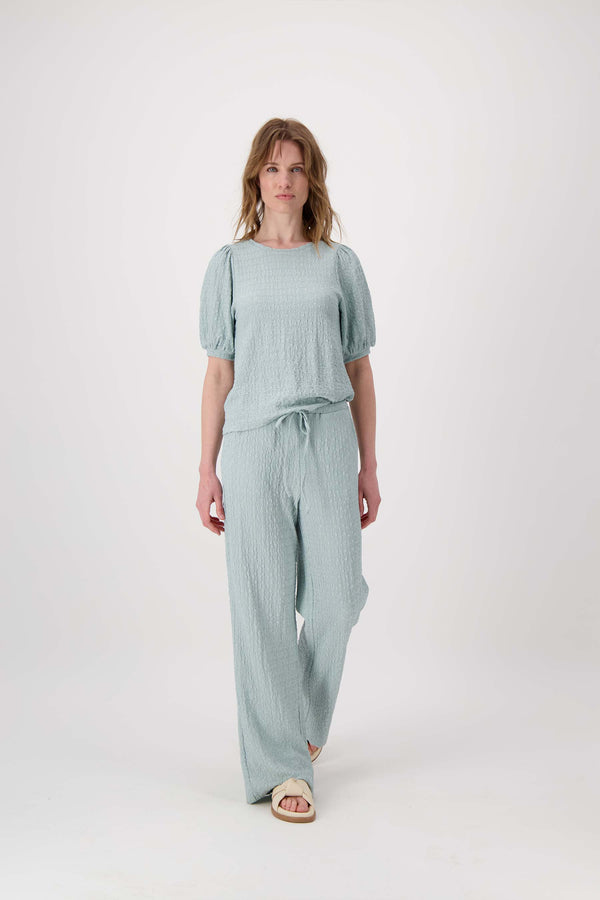 Zusss Pofmouw Top Van Crinkle Stof Vergrijsd Blauw