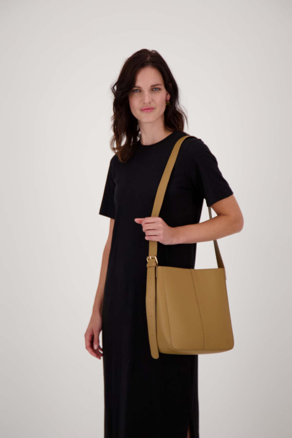 Zusss Shopper Sahara