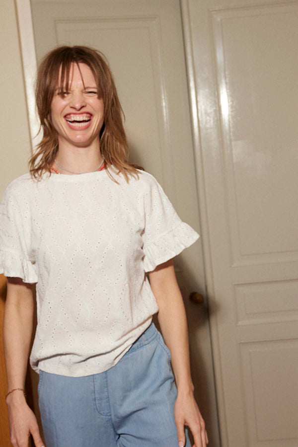 zusss T-shirt met vlindermouw off white