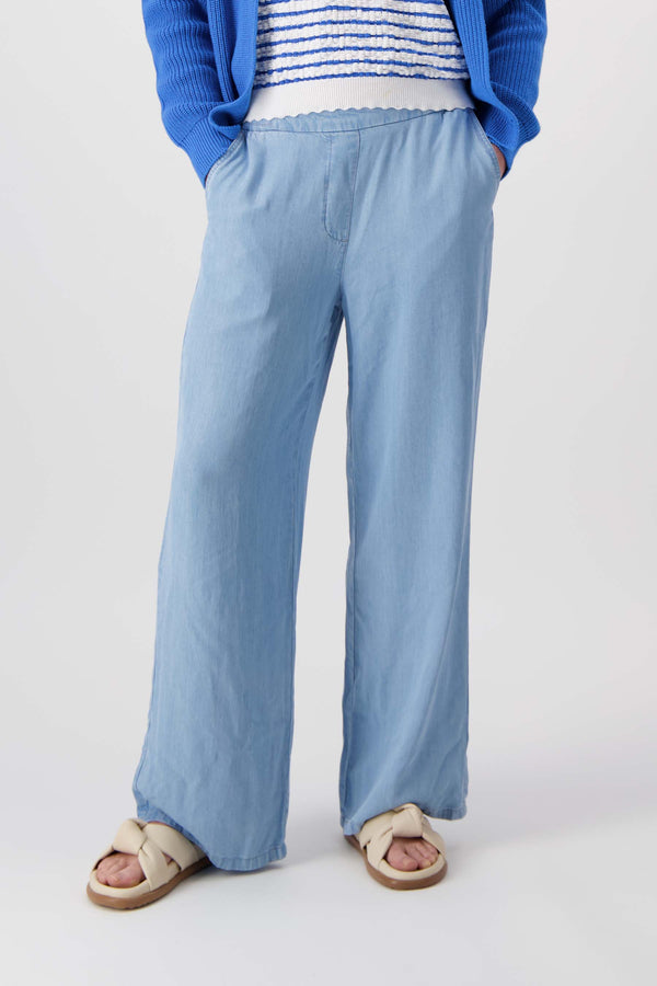 Zusss Tencel Broek Wijd Model Lichte Denim