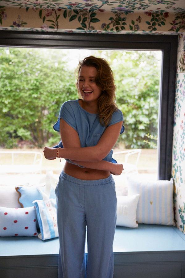 zusss top tencel korte mouw lichte denim